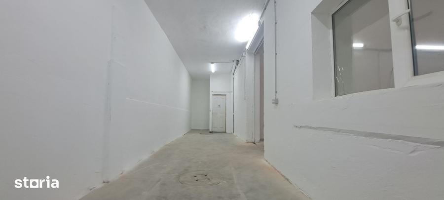 Spațiu comercial, de 325 mp, în Basarabia