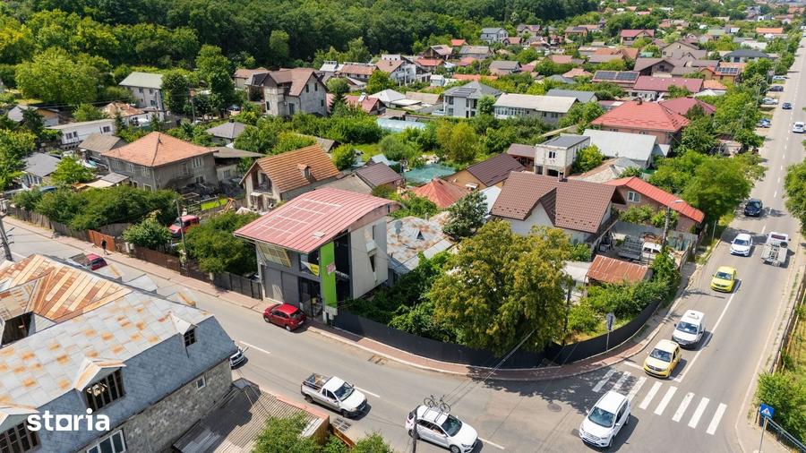 Casă cu 4 camere decomandat cu Teren 196 Mp în Galata