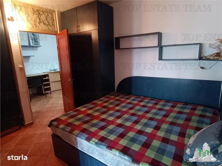 Garsonieră decomandată în Domenii