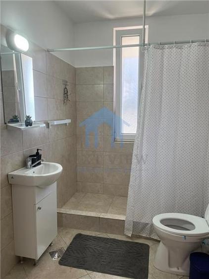 Apartament cu 2 camere decomandat în Baciu