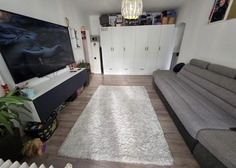 Apartament cu 2 camere semidecomandat în Alexandru cel Bun