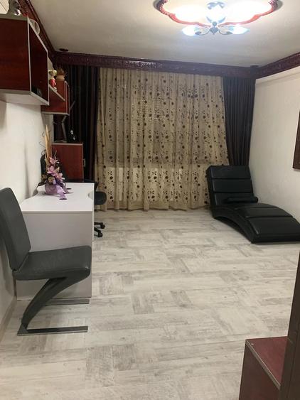 Apartament cu 2 camere decomandat în Antonești