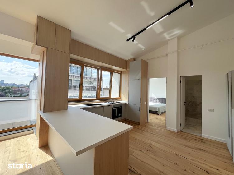 Apartament cu 2 camere semidecomandat în Grivița