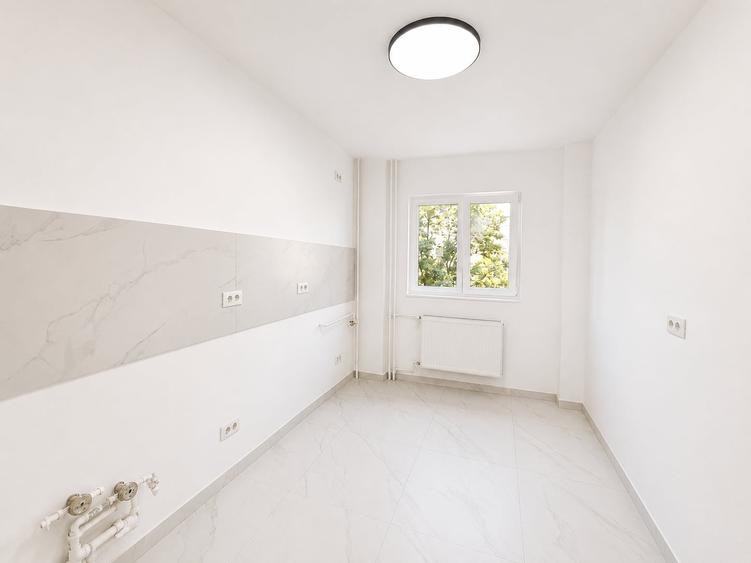 Apartament cu 2 camere decomandat în Crângași