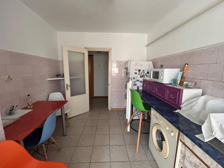 Apartament cu 2 camere decomandat, mobilat în Obor
