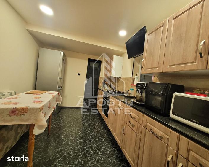 Casă cu 4 camere decomandat cu Teren 567 Mp în Lipovei