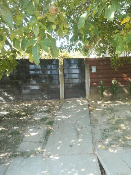 Casă cu 3 camere în Țuglui