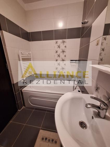 Garsonieră semidecomandată, mobilată în Central