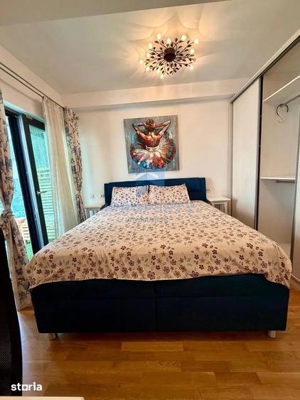 Apartament cu 3 camere semidecomandat în 13 Septembrie