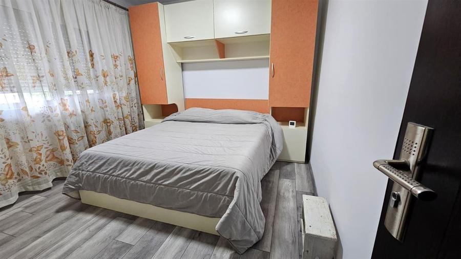 Apartament cu 2 camere decomandat în Galata
