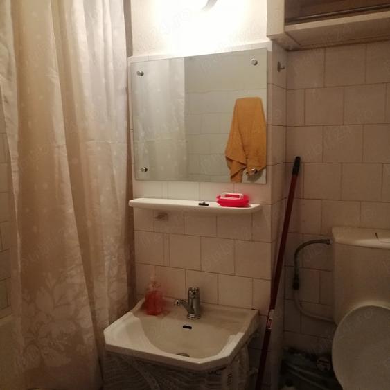 Apartament cu 2 camere semidecomandat în Exterior Vest