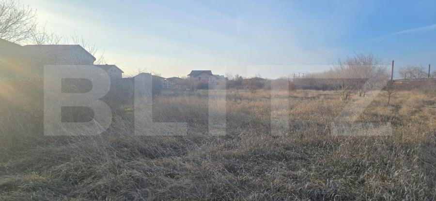 Teren Construcții intravilan de 4567 mp, în Sud-Est
