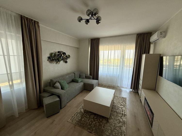 Apartament cu 2 camere decomandat în Cârlig