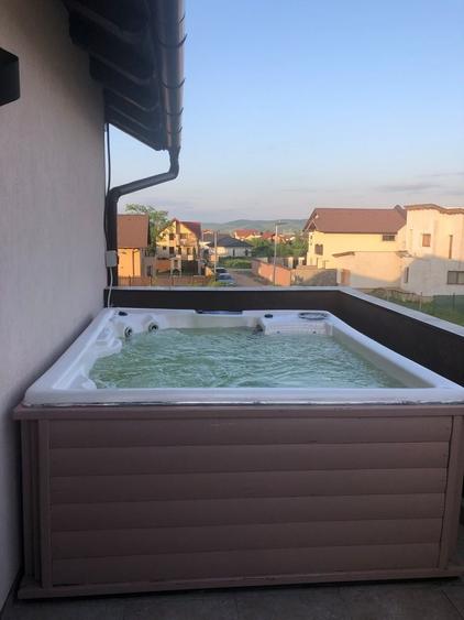 Casă cu 4 camere în Micești