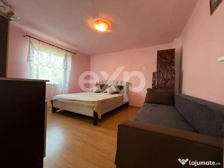 Casă cu 3 camere cu Teren 1140 Mp în Central