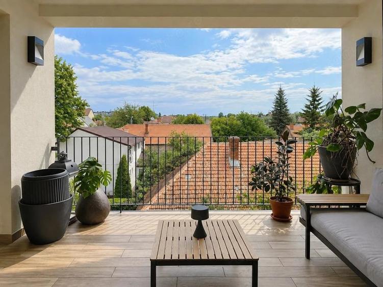 Apartament cu 2 camere decomandat în Șagului