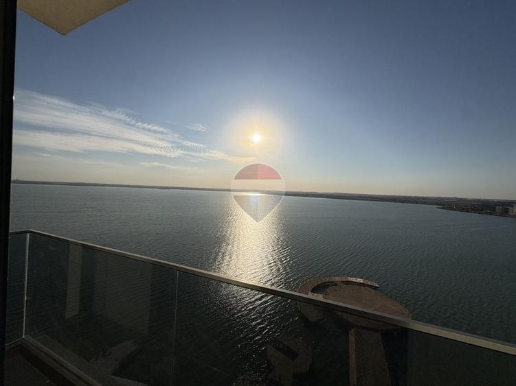 Apartament cu 2 camere semidecomandat, mobilat în Central