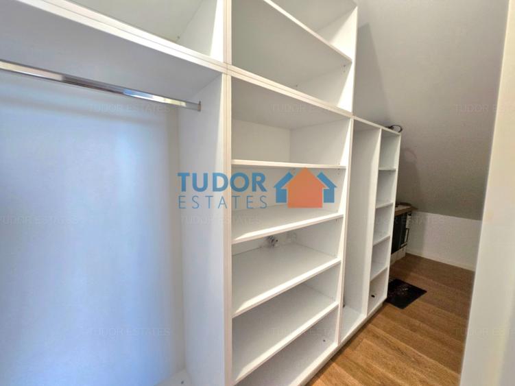 Apartament cu 3 camere semidecomandat în Domenii