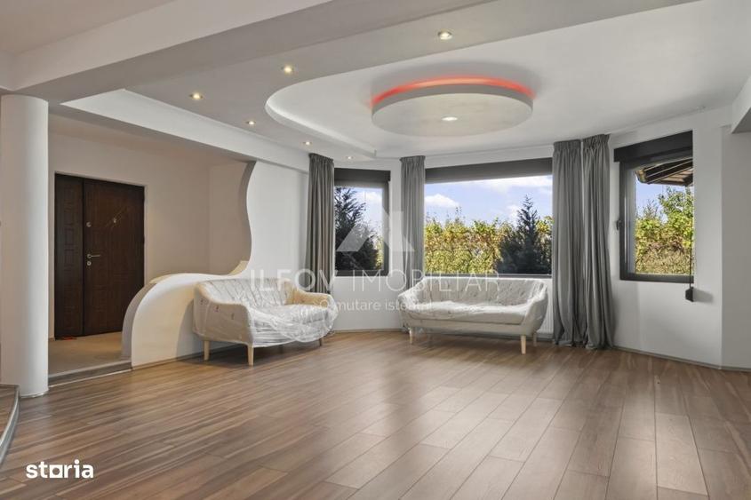 Casă cu 4 camere decomandat cu Teren 810 Mp în Dumbrăveni