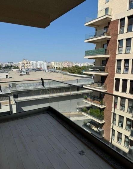 Apartament cu 3 camere decomandat, mobilat în Drumul Taberei