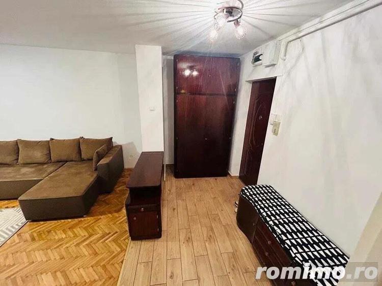 Apartament cu 2 camere decomandat în Ultracentral
