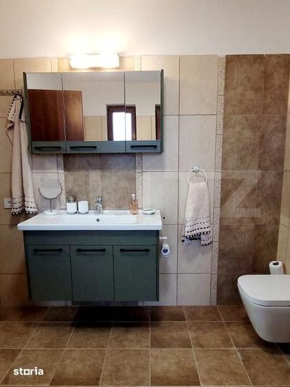 Casă cu 4 camere decomandat cu Teren 700 Mp în Remetea Mare