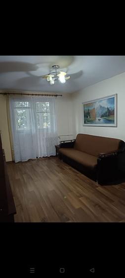 Apartament cu 2 camere semidecomandat în Lacul Tei