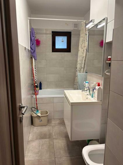 Apartament cu 2 camere nedecomandat în Central