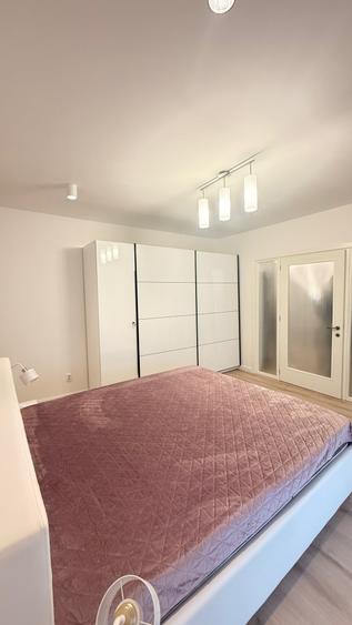 Duplex cu 3 camere cu Canalizare în Central