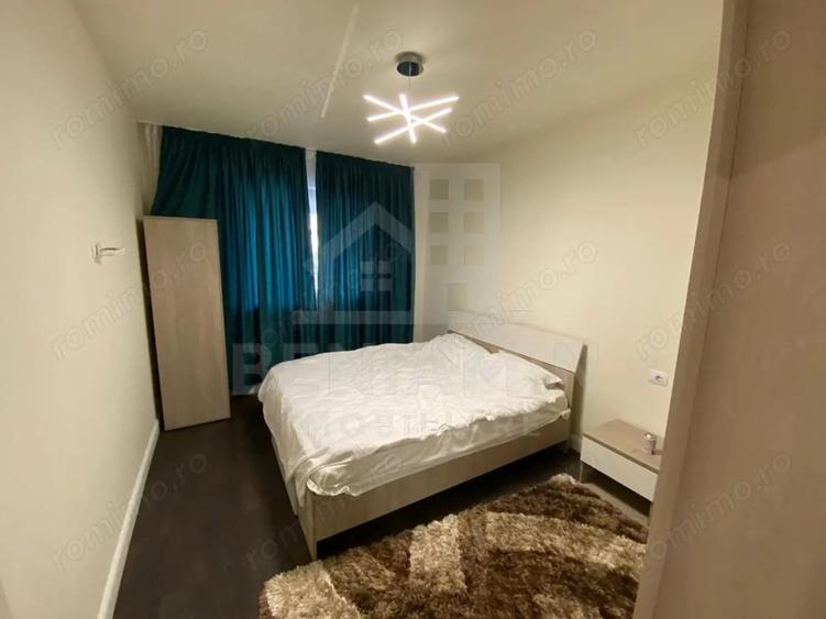Apartament cu 3 camere semidecomandat în Central
