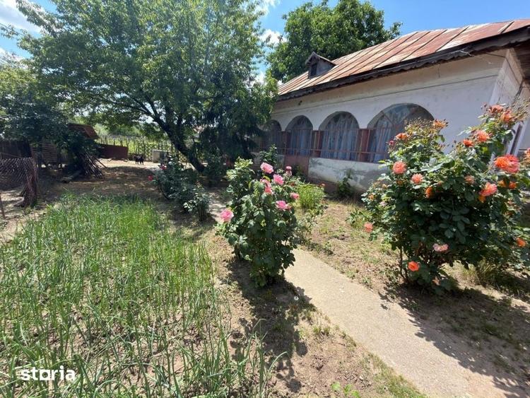 Casa renovabila de vanzare, 96mp, teren generos 1110 mp, deschidere 23 - 2