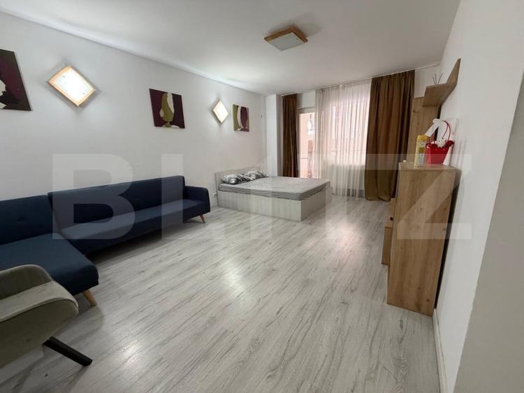 Apartament cu 2 camere decomandat, mobilat în Pietroasa