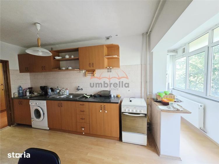Apartament cu 3 camere decomandat în Gheorgheni — fotografia 1