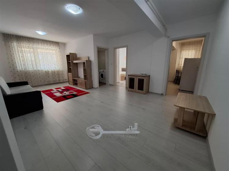 Apartament cu 2 camere semidecomandat, mobilat în Cug