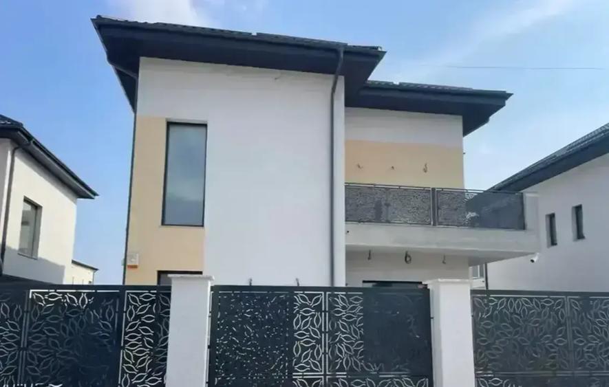 Casă cu 5 camere cu Teren 400 Mp în Tunari
