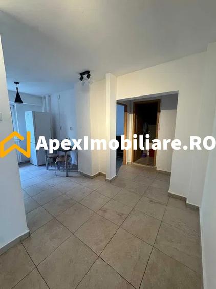Apartament cu 3 camere decomandat, mobilat în Octavian Goga