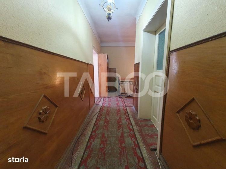 Casa 5 camere 374 mp utili + Anexa 75 mp in punctul 0 al Fagarasului - 4