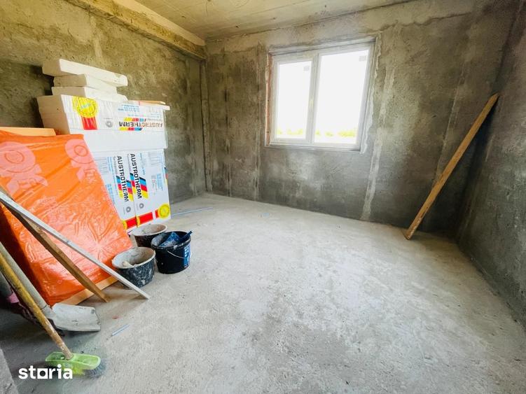 Casă cu 4 camere cu Teren 440 Mp în Ciorogârla