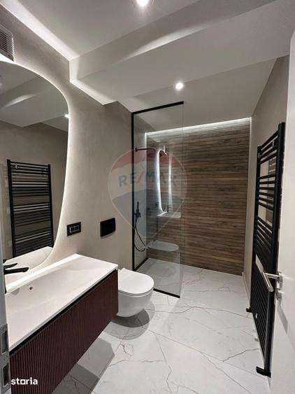 Apartament cu 3 camere în Tractorul