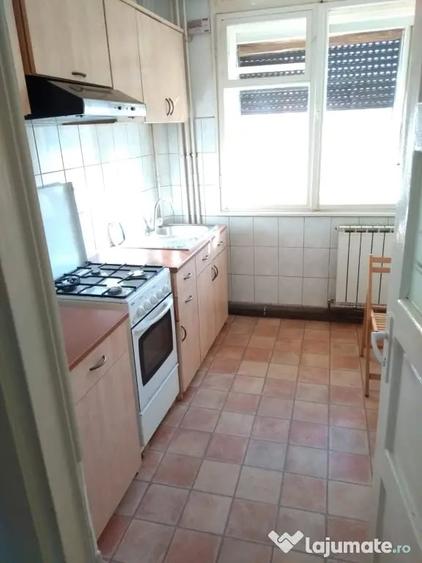 Apartament cu 2 camere nedecomandat în Complex Studențesc