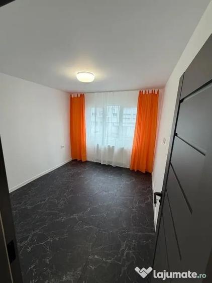Apartament cu 4 camere decomandat în Militari