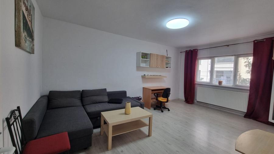 Apartament cu 2 camere decomandat în Pipera
