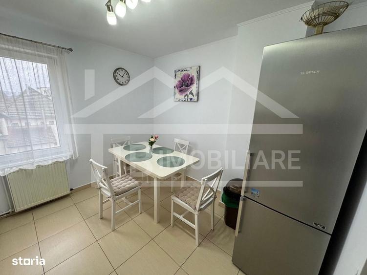 Apartament cu 3 camere semidecomandat în Unirii