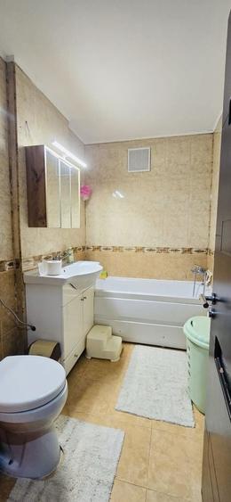 Apartament cu 2 camere decomandat în Exterior Vest