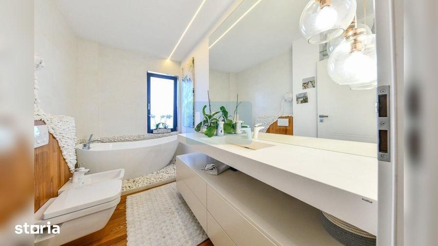 Apartament cu 4 camere în Bună Ziua