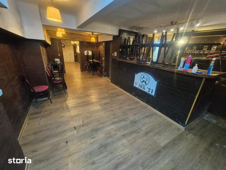 Spațiu comercial, de 54 mp, în Centrul Civic