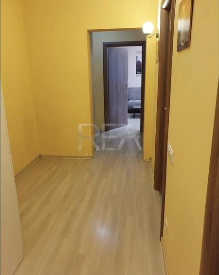 Apartament cu 3 camere decomandat, mobilat în Drumul Taberei