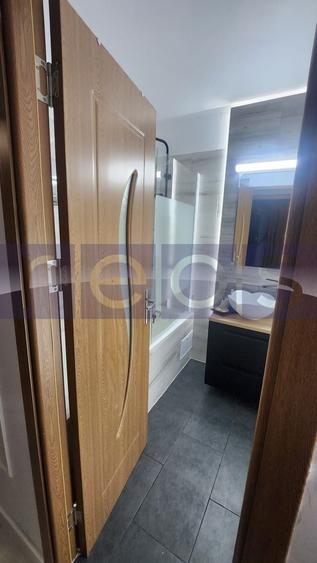 Apartament cu 2 camere decomandat în Titan