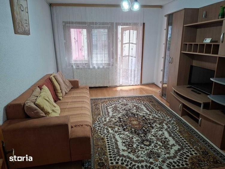 Apartament cu 2 camere semidecomandat în George Enescu