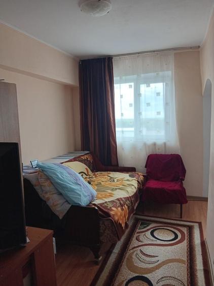 Apartament cu 2 camere decomandat în Gugești